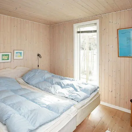 Dom wakacyjny Five-bedroom Holiday In Harboore 2 *